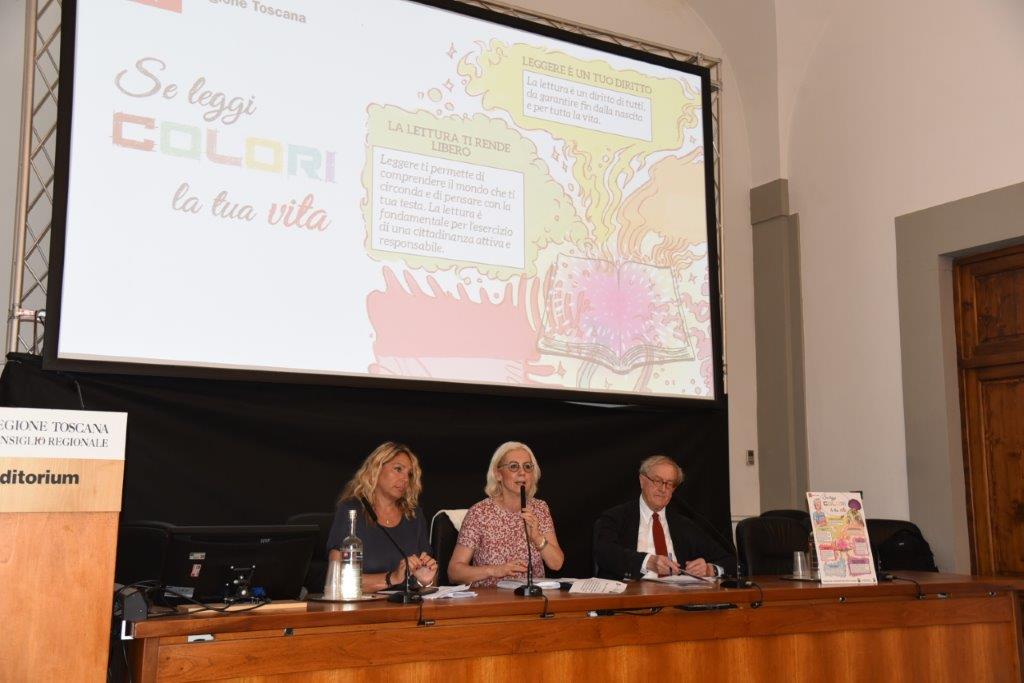 Immagine Firmato il Patto per la lettura, la Toscana investe su libri e biblioteche per una cittadinanza attiva e responsabile